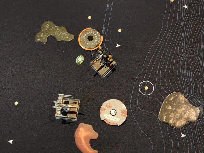 Star Wars: X-Wing Miniatures Game gameplay