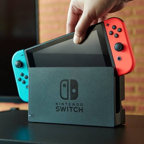 Nintendo Admits It Released A New Model Of The Switch To Fight Piracy