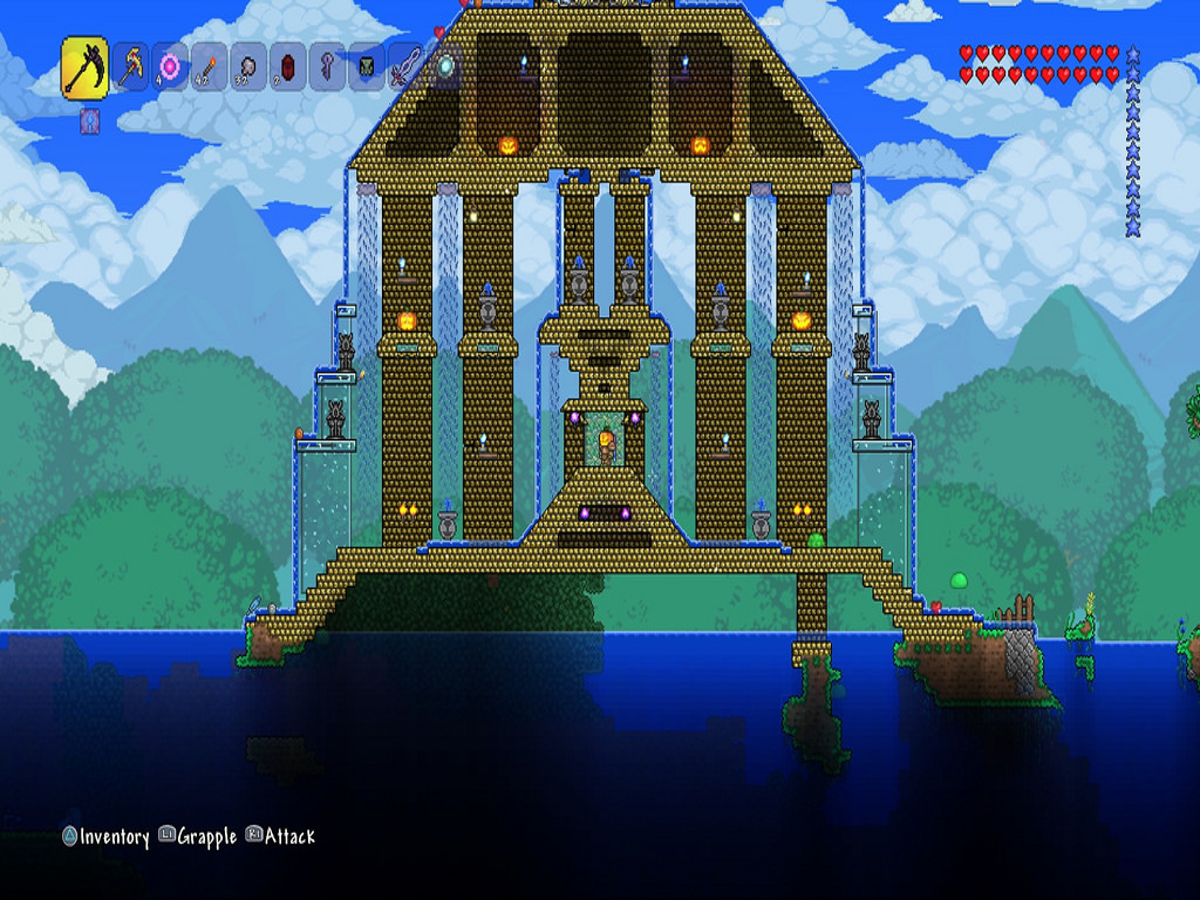 Terraria mobile still works great with cross-platform play with