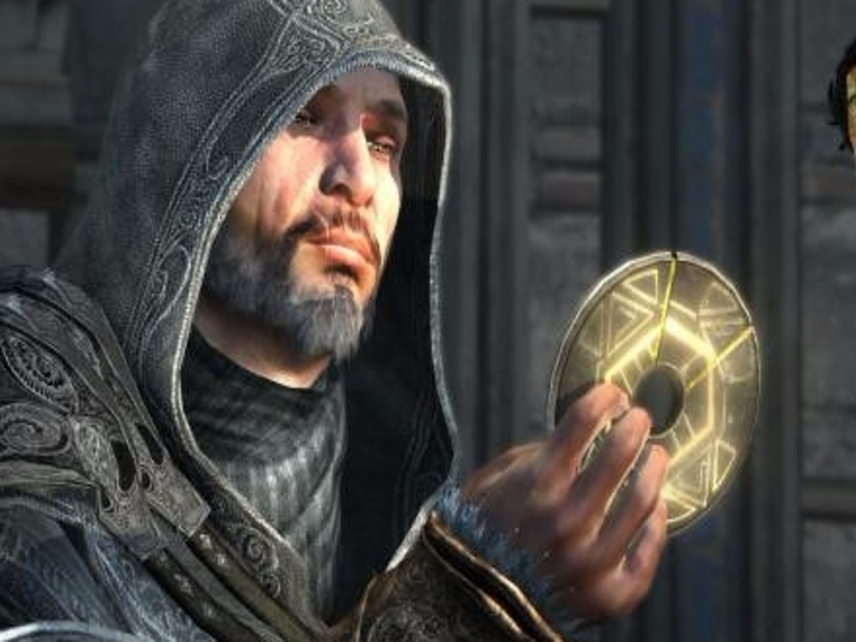 Ezio's Outfit in Every Assassin's Creed Game (PC Officially Released) 