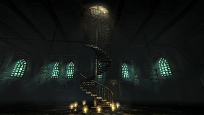 A spiral staircase chamber in Amnesia: The Dark Descent.