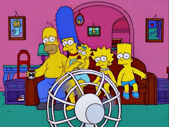 The Simpsons - Season: 13, Episode: 22 - Poppa's got a Brand New Badge