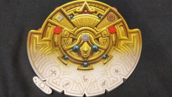 An image of the Pachamama wheel from Tiwanaku.