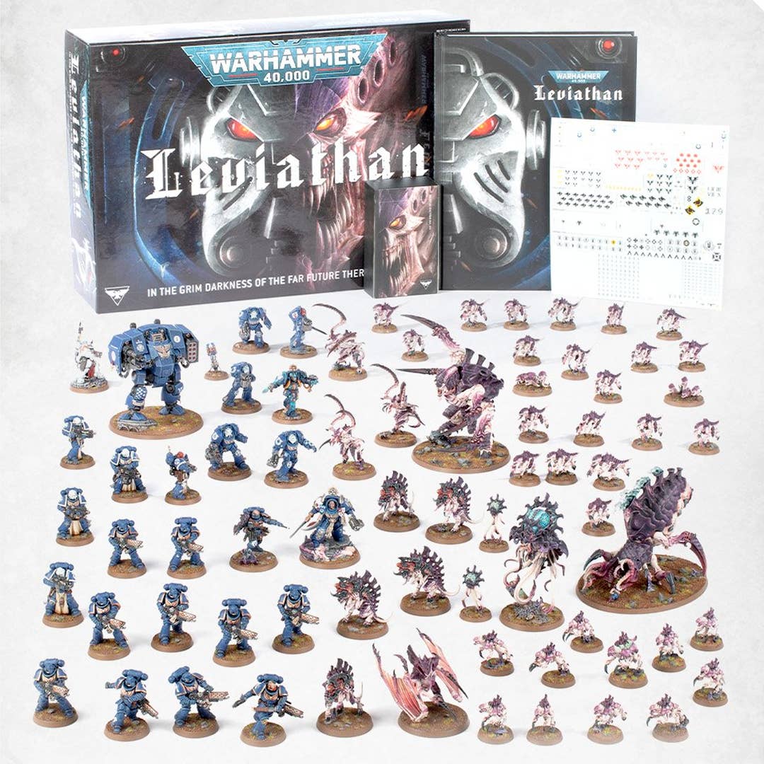 Unboxing the New Warhammer 40K Introductory Set for 10th Edition 