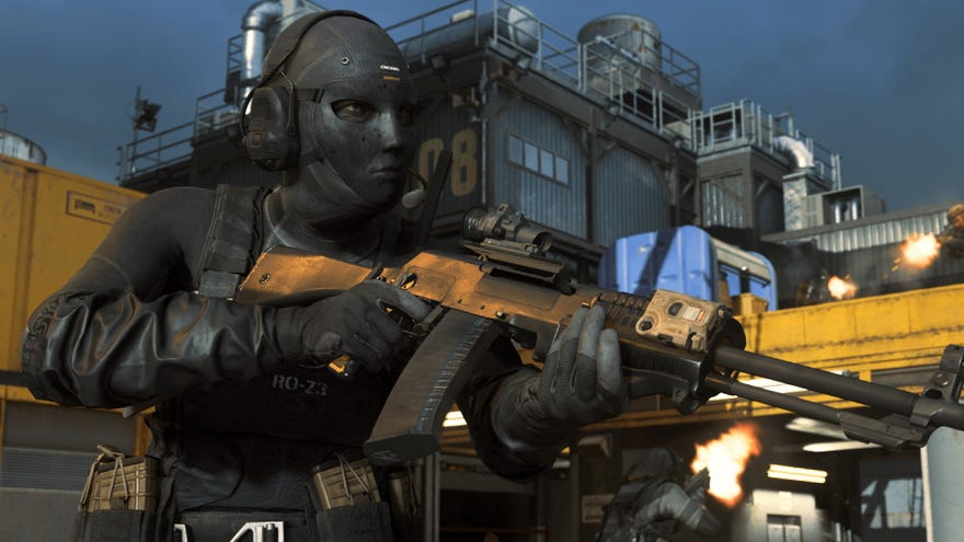 The Rook skin for Roze, an operator in Call Of Duty Warzone. She's clad in all black and holds a rifle.