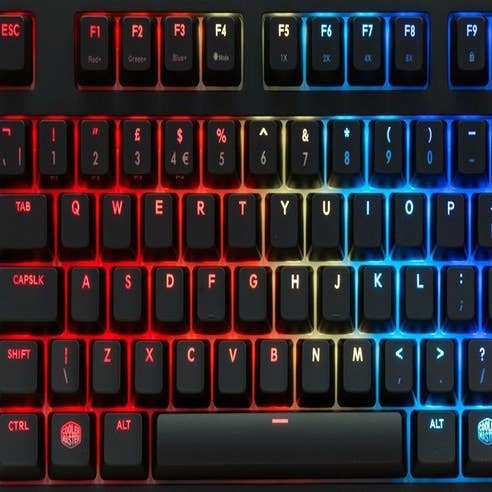 https://assetsio.reedpopcdn.com/why-are-mechanical-keyboards-good-for-gaming-7004-1534068087233.jpg?width=1200&height=1200&fit=bounds&quality=70&format=jpg&auto=webp