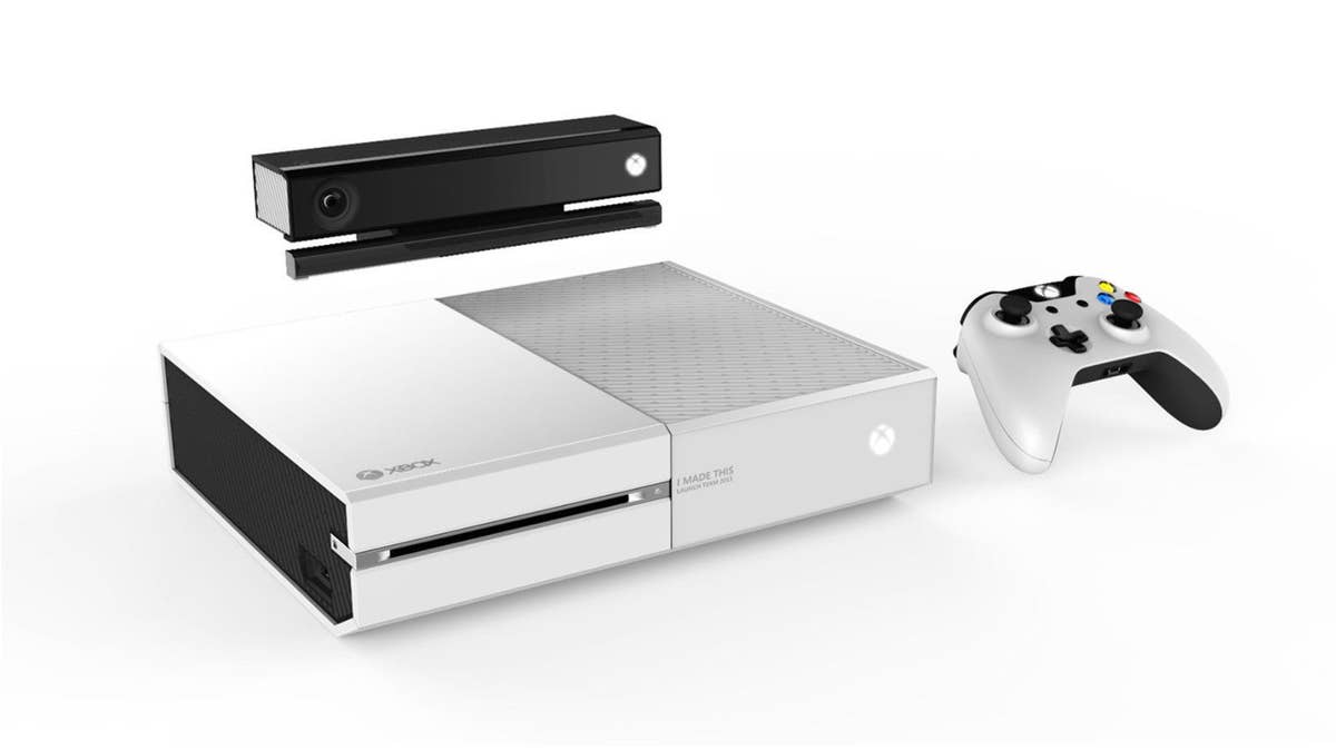 Xbox one 4 купить. Xbox one White. Xbox one 2013 белый. Xbox one Console. Xbox one и Kinect белая.