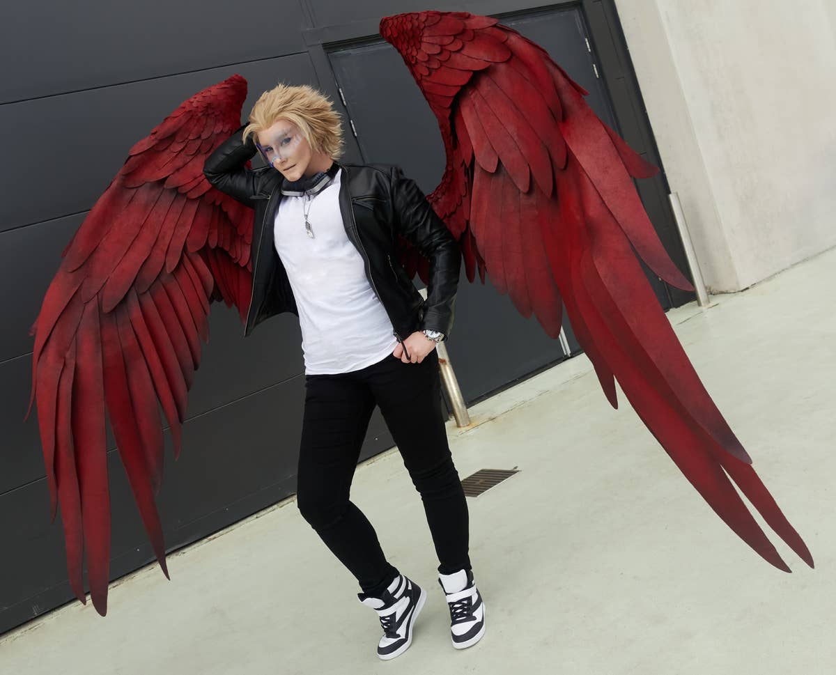 10 Cosplayers Who Have Made Incredible Cosplay Wings | Cosplay Central