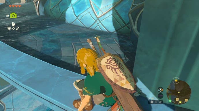 zelda totk link sneaking along zora's throne room stream